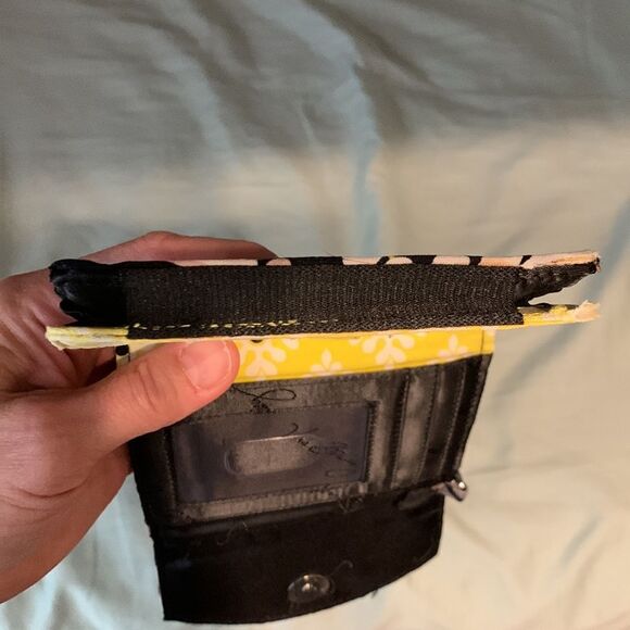 Vera Bradley | Grey Black Yellow Retired Smart Phone Baroque Wristlet Wallet - Picture 10 of 10